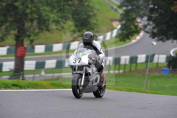 Motorcycle action photographs;Trackday digital images;cadwell;cadwell park photographs;event digital images;eventdigitalimages;motor racing louth lincolnshire;no limits trackdays;peter wileman photography;trackday;trackday photos