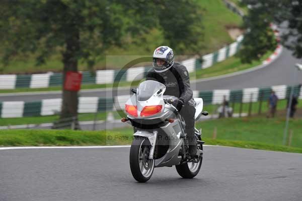 Motorcycle action photographs;Trackday digital images;cadwell;cadwell park photographs;event digital images;eventdigitalimages;motor racing louth lincolnshire;no limits trackdays;peter wileman photography;trackday;trackday photos