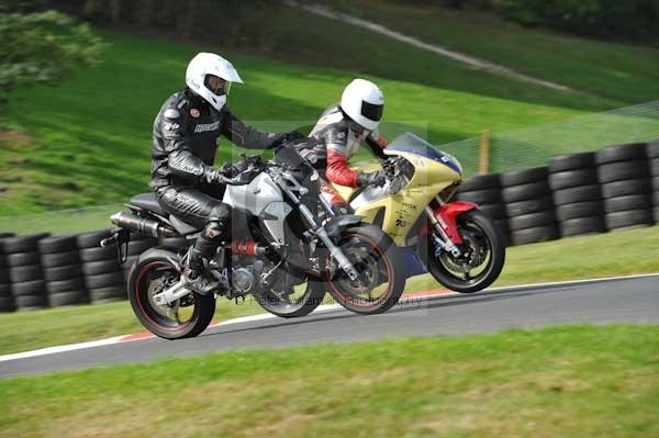 Motorcycle action photographs;Trackday digital images;cadwell;cadwell park photographs;event digital images;eventdigitalimages;motor racing louth lincolnshire;no limits trackdays;peter wileman photography;trackday;trackday photos