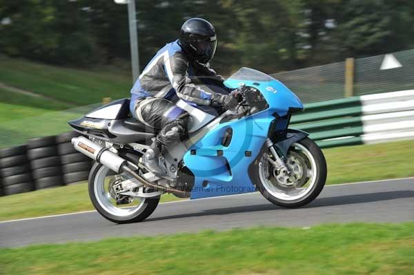 Motorcycle action photographs;Trackday digital images;cadwell;cadwell park photographs;event digital images;eventdigitalimages;motor racing louth lincolnshire;no limits trackdays;peter wileman photography;trackday;trackday photos