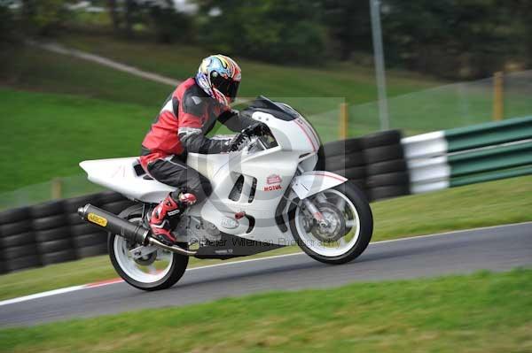 Motorcycle action photographs;Trackday digital images;cadwell;cadwell park photographs;event digital images;eventdigitalimages;motor racing louth lincolnshire;no limits trackdays;peter wileman photography;trackday;trackday photos