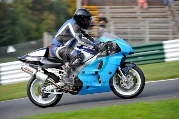 Motorcycle action photographs;Trackday digital images;cadwell;cadwell park photographs;event digital images;eventdigitalimages;motor racing louth lincolnshire;no limits trackdays;peter wileman photography;trackday;trackday photos