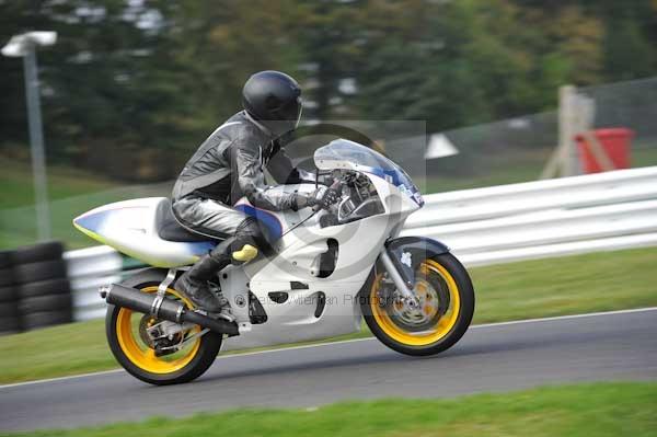 Motorcycle action photographs;Trackday digital images;cadwell;cadwell park photographs;event digital images;eventdigitalimages;motor racing louth lincolnshire;no limits trackdays;peter wileman photography;trackday;trackday photos
