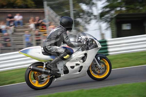 Motorcycle action photographs;Trackday digital images;cadwell;cadwell park photographs;event digital images;eventdigitalimages;motor racing louth lincolnshire;no limits trackdays;peter wileman photography;trackday;trackday photos