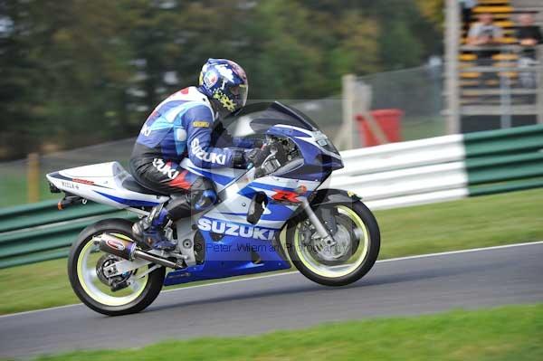 Motorcycle action photographs;Trackday digital images;cadwell;cadwell park photographs;event digital images;eventdigitalimages;motor racing louth lincolnshire;no limits trackdays;peter wileman photography;trackday;trackday photos