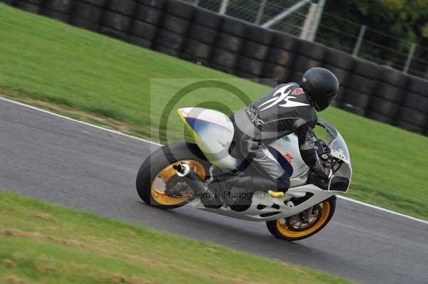 Motorcycle action photographs;Trackday digital images;cadwell;cadwell park photographs;event digital images;eventdigitalimages;motor racing louth lincolnshire;no limits trackdays;peter wileman photography;trackday;trackday photos