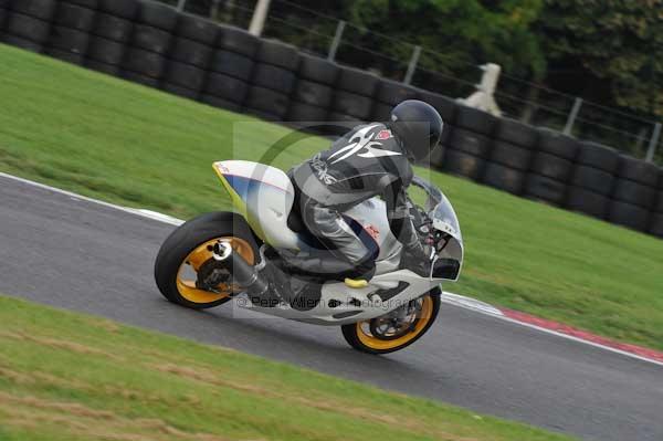 Motorcycle action photographs;Trackday digital images;cadwell;cadwell park photographs;event digital images;eventdigitalimages;motor racing louth lincolnshire;no limits trackdays;peter wileman photography;trackday;trackday photos