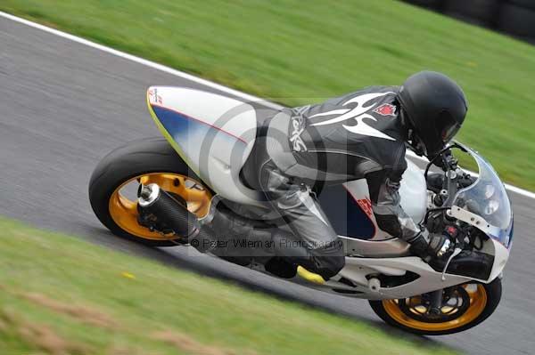 Motorcycle action photographs;Trackday digital images;cadwell;cadwell park photographs;event digital images;eventdigitalimages;motor racing louth lincolnshire;no limits trackdays;peter wileman photography;trackday;trackday photos