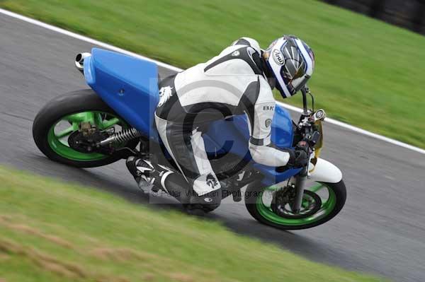 Motorcycle action photographs;Trackday digital images;cadwell;cadwell park photographs;event digital images;eventdigitalimages;motor racing louth lincolnshire;no limits trackdays;peter wileman photography;trackday;trackday photos