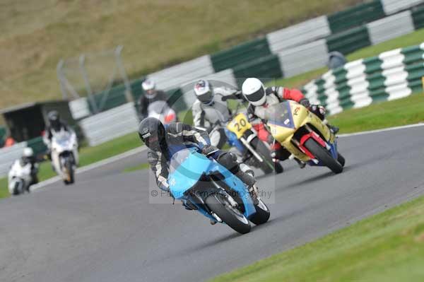 Motorcycle action photographs;Trackday digital images;cadwell;cadwell park photographs;event digital images;eventdigitalimages;motor racing louth lincolnshire;no limits trackdays;peter wileman photography;trackday;trackday photos