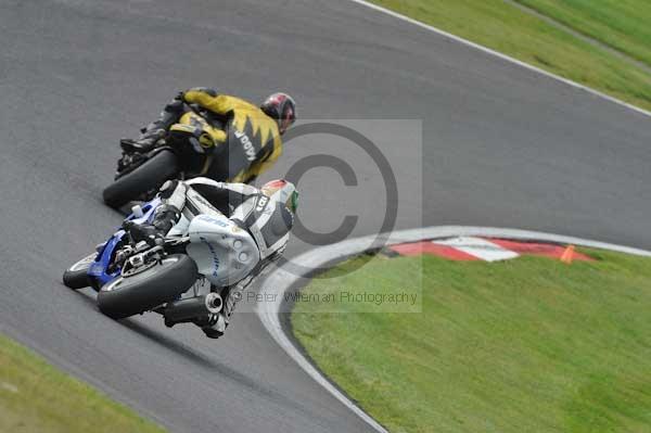 Motorcycle action photographs;Trackday digital images;cadwell;cadwell park photographs;event digital images;eventdigitalimages;motor racing louth lincolnshire;no limits trackdays;peter wileman photography;trackday;trackday photos