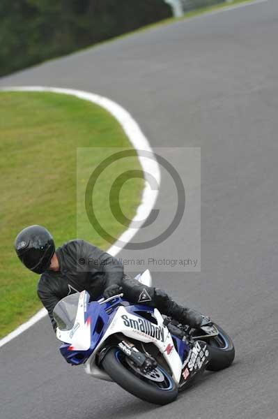 Motorcycle action photographs;Trackday digital images;cadwell;cadwell park photographs;event digital images;eventdigitalimages;motor racing louth lincolnshire;no limits trackdays;peter wileman photography;trackday;trackday photos