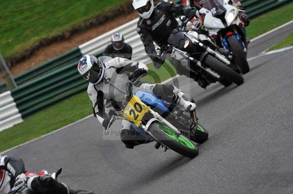 Motorcycle action photographs;Trackday digital images;cadwell;cadwell park photographs;event digital images;eventdigitalimages;motor racing louth lincolnshire;no limits trackdays;peter wileman photography;trackday;trackday photos