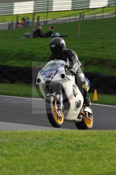 Motorcycle action photographs;Trackday digital images;cadwell;cadwell park photographs;event digital images;eventdigitalimages;motor racing louth lincolnshire;no limits trackdays;peter wileman photography;trackday;trackday photos