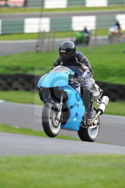Motorcycle action photographs;Trackday digital images;cadwell;cadwell park photographs;event digital images;eventdigitalimages;motor racing louth lincolnshire;no limits trackdays;peter wileman photography;trackday;trackday photos