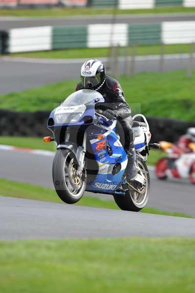 Motorcycle action photographs;Trackday digital images;cadwell;cadwell park photographs;event digital images;eventdigitalimages;motor racing louth lincolnshire;no limits trackdays;peter wileman photography;trackday;trackday photos
