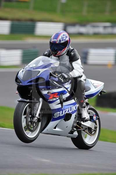 Motorcycle action photographs;Trackday digital images;cadwell;cadwell park photographs;event digital images;eventdigitalimages;motor racing louth lincolnshire;no limits trackdays;peter wileman photography;trackday;trackday photos