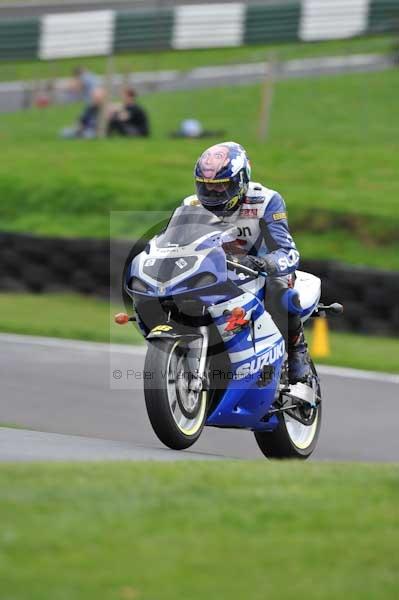 Motorcycle action photographs;Trackday digital images;cadwell;cadwell park photographs;event digital images;eventdigitalimages;motor racing louth lincolnshire;no limits trackdays;peter wileman photography;trackday;trackday photos