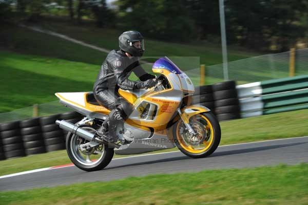 Motorcycle action photographs;Trackday digital images;cadwell;cadwell park photographs;event digital images;eventdigitalimages;motor racing louth lincolnshire;no limits trackdays;peter wileman photography;trackday;trackday photos