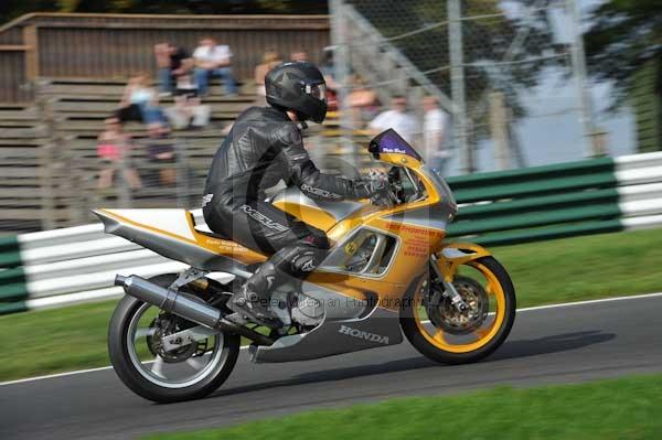 Motorcycle action photographs;Trackday digital images;cadwell;cadwell park photographs;event digital images;eventdigitalimages;motor racing louth lincolnshire;no limits trackdays;peter wileman photography;trackday;trackday photos