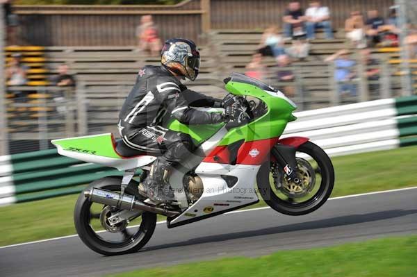 Motorcycle action photographs;Trackday digital images;cadwell;cadwell park photographs;event digital images;eventdigitalimages;motor racing louth lincolnshire;no limits trackdays;peter wileman photography;trackday;trackday photos