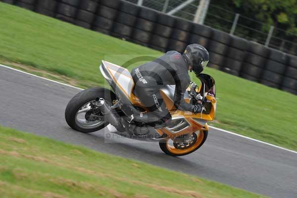 Motorcycle action photographs;Trackday digital images;cadwell;cadwell park photographs;event digital images;eventdigitalimages;motor racing louth lincolnshire;no limits trackdays;peter wileman photography;trackday;trackday photos