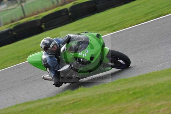 Motorcycle action photographs;Trackday digital images;cadwell;cadwell park photographs;event digital images;eventdigitalimages;motor racing louth lincolnshire;no limits trackdays;peter wileman photography;trackday;trackday photos