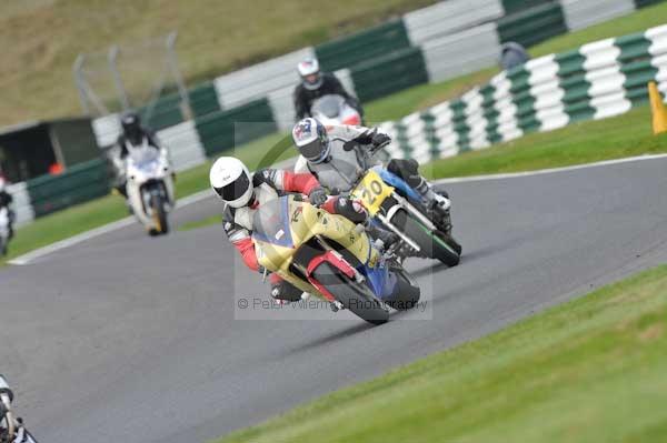 Motorcycle action photographs;Trackday digital images;cadwell;cadwell park photographs;event digital images;eventdigitalimages;motor racing louth lincolnshire;no limits trackdays;peter wileman photography;trackday;trackday photos