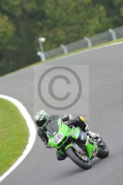 Motorcycle action photographs;Trackday digital images;cadwell;cadwell park photographs;event digital images;eventdigitalimages;motor racing louth lincolnshire;no limits trackdays;peter wileman photography;trackday;trackday photos