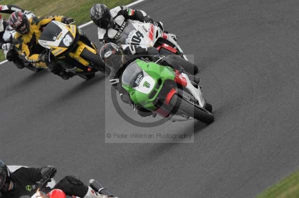 Motorcycle action photographs;Trackday digital images;cadwell;cadwell park photographs;event digital images;eventdigitalimages;motor racing louth lincolnshire;no limits trackdays;peter wileman photography;trackday;trackday photos