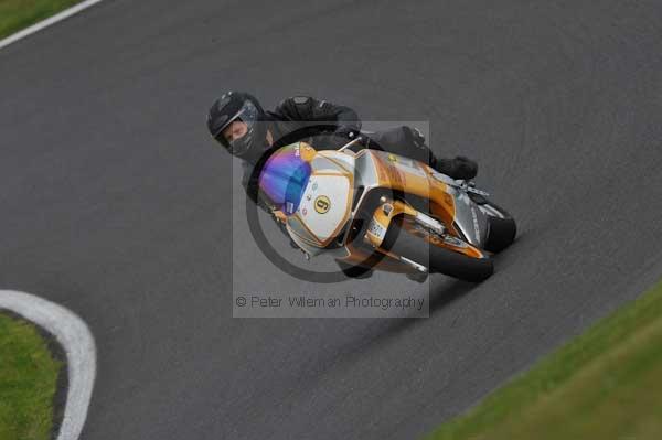 Motorcycle action photographs;Trackday digital images;cadwell;cadwell park photographs;event digital images;eventdigitalimages;motor racing louth lincolnshire;no limits trackdays;peter wileman photography;trackday;trackday photos