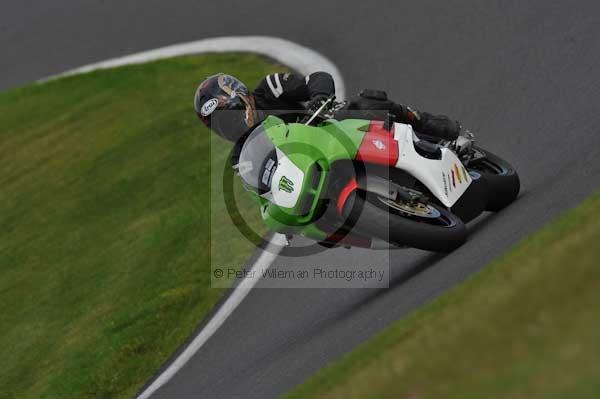 Motorcycle action photographs;Trackday digital images;cadwell;cadwell park photographs;event digital images;eventdigitalimages;motor racing louth lincolnshire;no limits trackdays;peter wileman photography;trackday;trackday photos