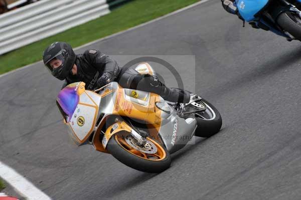 Motorcycle action photographs;Trackday digital images;cadwell;cadwell park photographs;event digital images;eventdigitalimages;motor racing louth lincolnshire;no limits trackdays;peter wileman photography;trackday;trackday photos