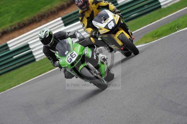 Motorcycle action photographs;Trackday digital images;cadwell;cadwell park photographs;event digital images;eventdigitalimages;motor racing louth lincolnshire;no limits trackdays;peter wileman photography;trackday;trackday photos