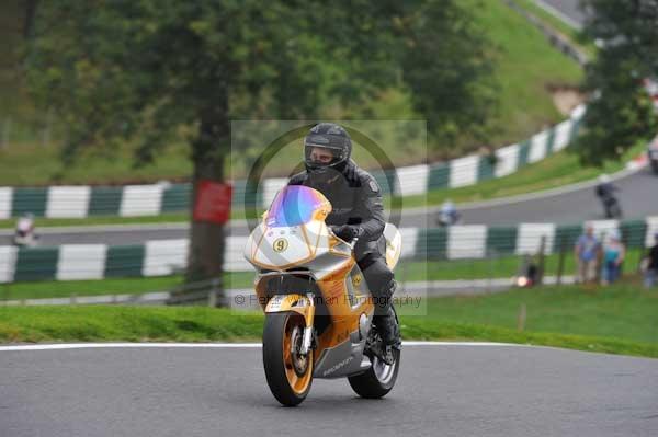 Motorcycle action photographs;Trackday digital images;cadwell;cadwell park photographs;event digital images;eventdigitalimages;motor racing louth lincolnshire;no limits trackdays;peter wileman photography;trackday;trackday photos