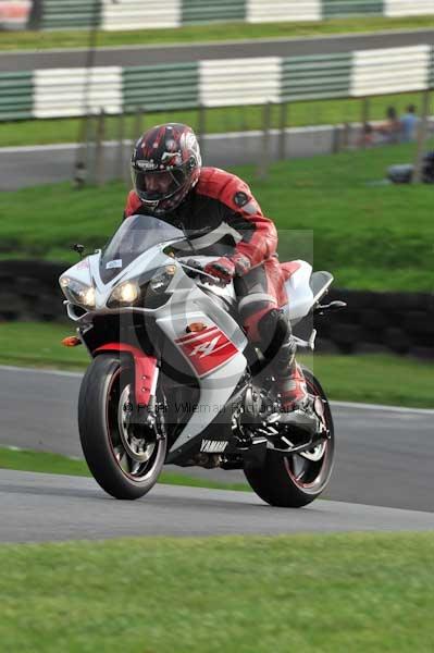 Motorcycle action photographs;Trackday digital images;cadwell;cadwell park photographs;event digital images;eventdigitalimages;motor racing louth lincolnshire;no limits trackdays;peter wileman photography;trackday;trackday photos