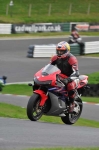 Motorcycle-action-photographs;Trackday-digital-images;cadwell;cadwell-park-photographs;event-digital-images;eventdigitalimages;motor-racing-louth-lincolnshire;no-limits-trackdays;peter-wileman-photography;trackday;trackday-photos