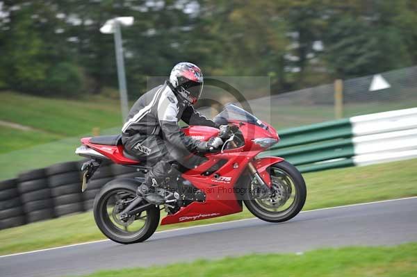 Motorcycle action photographs;Trackday digital images;cadwell;cadwell park photographs;event digital images;eventdigitalimages;motor racing louth lincolnshire;no limits trackdays;peter wileman photography;trackday;trackday photos