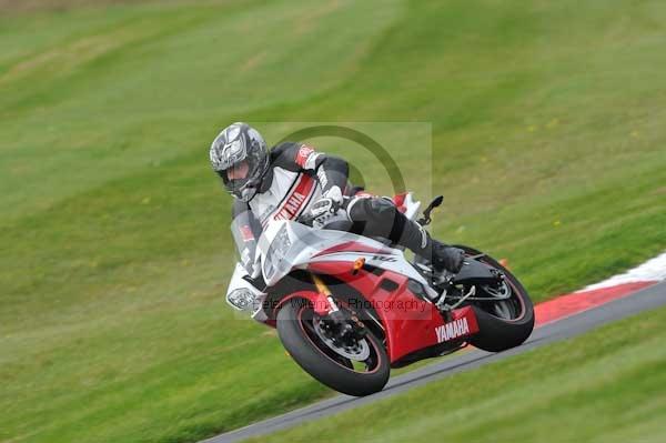 Motorcycle action photographs;Trackday digital images;cadwell;cadwell park photographs;event digital images;eventdigitalimages;motor racing louth lincolnshire;no limits trackdays;peter wileman photography;trackday;trackday photos