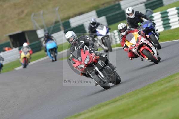 Motorcycle action photographs;Trackday digital images;cadwell;cadwell park photographs;event digital images;eventdigitalimages;motor racing louth lincolnshire;no limits trackdays;peter wileman photography;trackday;trackday photos
