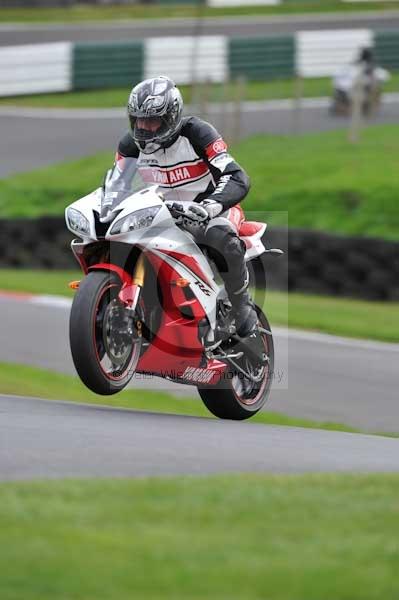 Motorcycle action photographs;Trackday digital images;cadwell;cadwell park photographs;event digital images;eventdigitalimages;motor racing louth lincolnshire;no limits trackdays;peter wileman photography;trackday;trackday photos