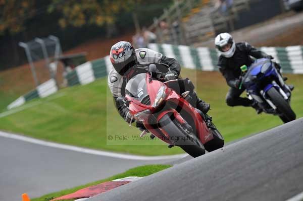 Motorcycle action photographs;Trackday digital images;cadwell;cadwell park photographs;event digital images;eventdigitalimages;motor racing louth lincolnshire;no limits trackdays;peter wileman photography;trackday;trackday photos