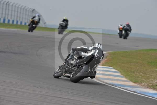 Motorcycle action photographs;Trackday digital images;donington;donington park leicestershire;donington photographs;event digital images;eventdigitalimages;no limits trackday;peter wileman photography;trackday;trackday photos