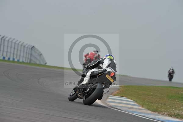 Motorcycle action photographs;Trackday digital images;donington;donington park leicestershire;donington photographs;event digital images;eventdigitalimages;no limits trackday;peter wileman photography;trackday;trackday photos