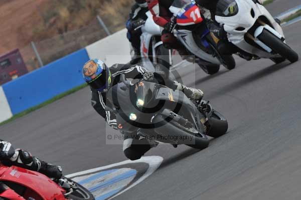 Motorcycle action photographs;Trackday digital images;donington;donington park leicestershire;donington photographs;event digital images;eventdigitalimages;no limits trackday;peter wileman photography;trackday;trackday photos