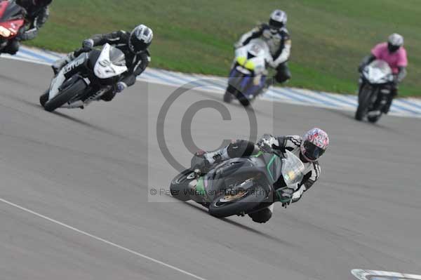 Motorcycle action photographs;Trackday digital images;donington;donington park leicestershire;donington photographs;event digital images;eventdigitalimages;no limits trackday;peter wileman photography;trackday;trackday photos