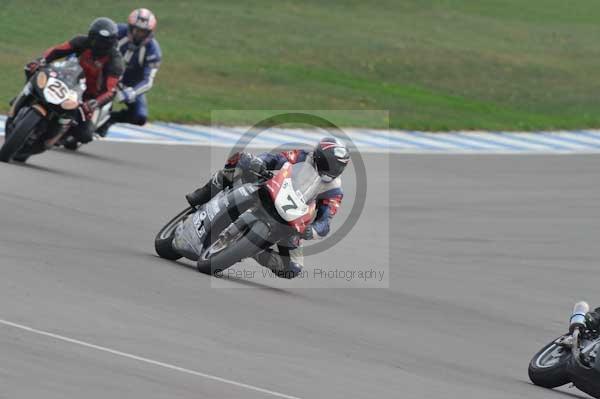 Motorcycle action photographs;Trackday digital images;donington;donington park leicestershire;donington photographs;event digital images;eventdigitalimages;no limits trackday;peter wileman photography;trackday;trackday photos