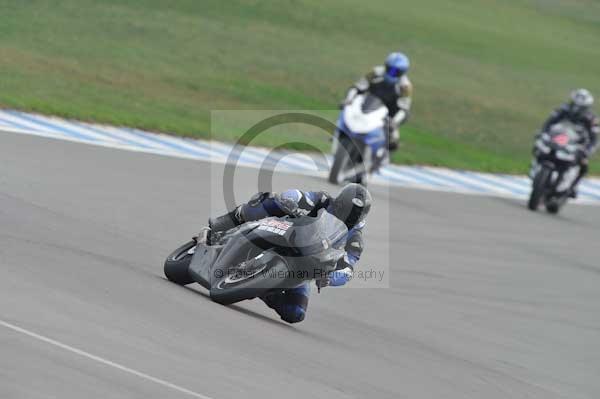 Motorcycle action photographs;Trackday digital images;donington;donington park leicestershire;donington photographs;event digital images;eventdigitalimages;no limits trackday;peter wileman photography;trackday;trackday photos