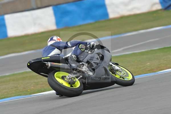 Motorcycle action photographs;Trackday digital images;donington;donington park leicestershire;donington photographs;event digital images;eventdigitalimages;no limits trackday;peter wileman photography;trackday;trackday photos