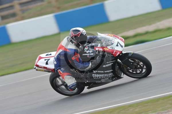 Motorcycle action photographs;Trackday digital images;donington;donington park leicestershire;donington photographs;event digital images;eventdigitalimages;no limits trackday;peter wileman photography;trackday;trackday photos